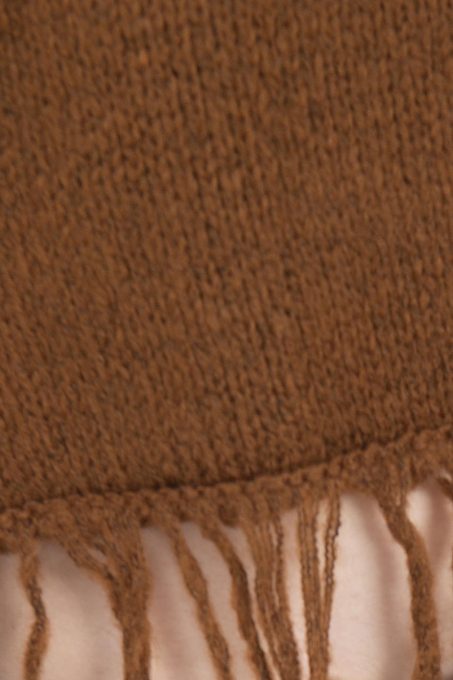 Fringed hem knitted sweater