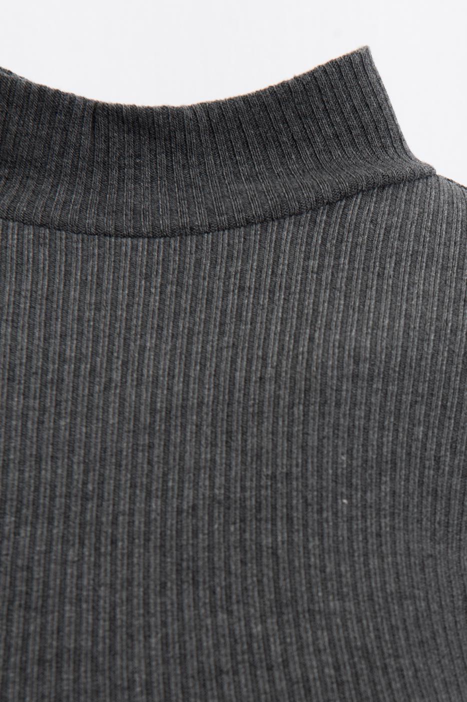 Ribbed High-Neck Top Grey