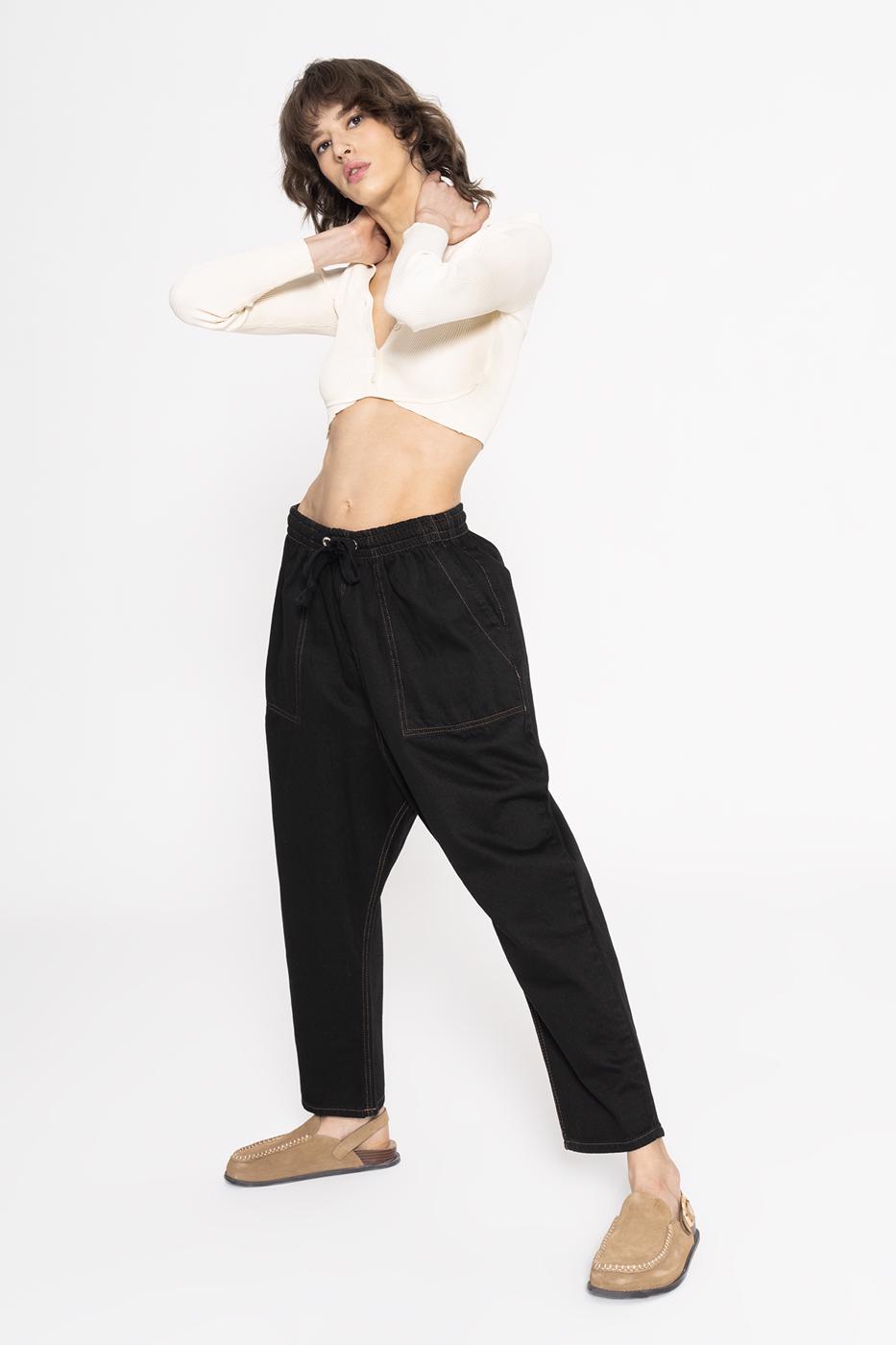 Carrot Pants Black