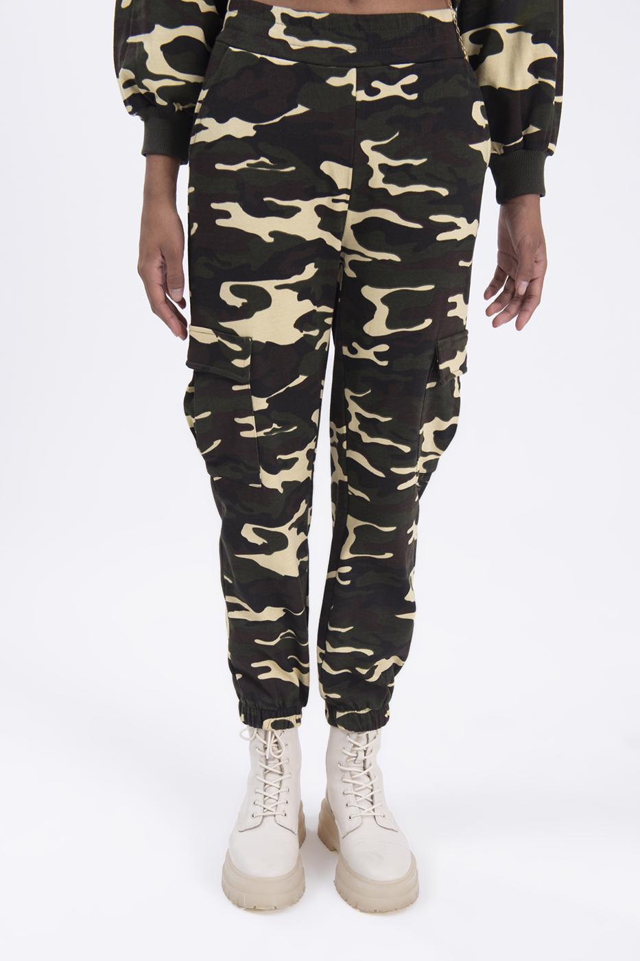 Cargo pocket camo jogger pants
