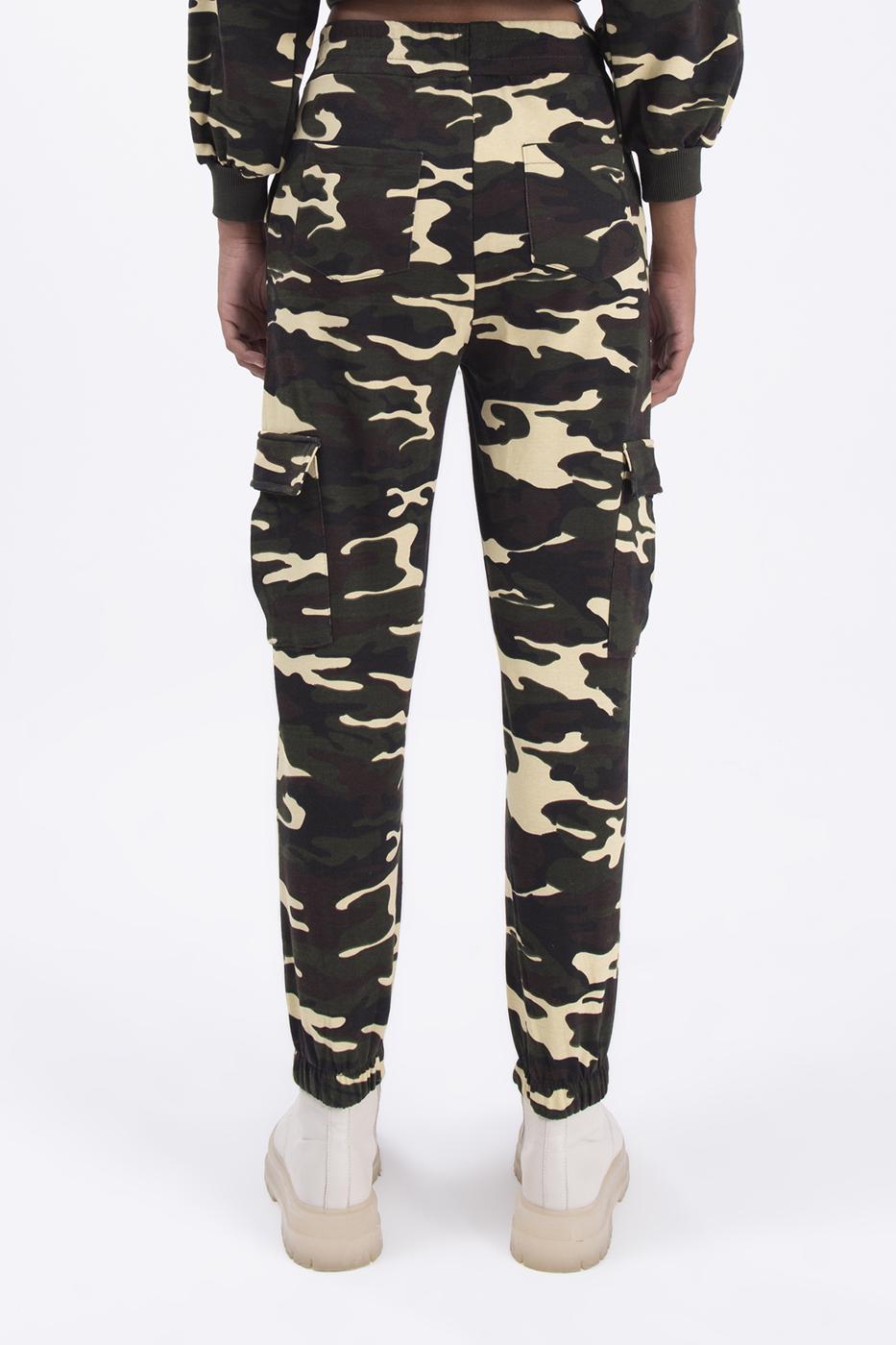 Cargo pocket camo jogger pants