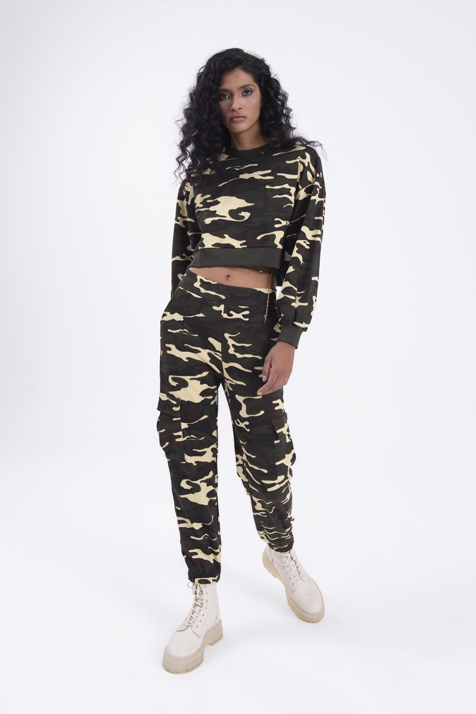 Cargo pocket camo jogger pants