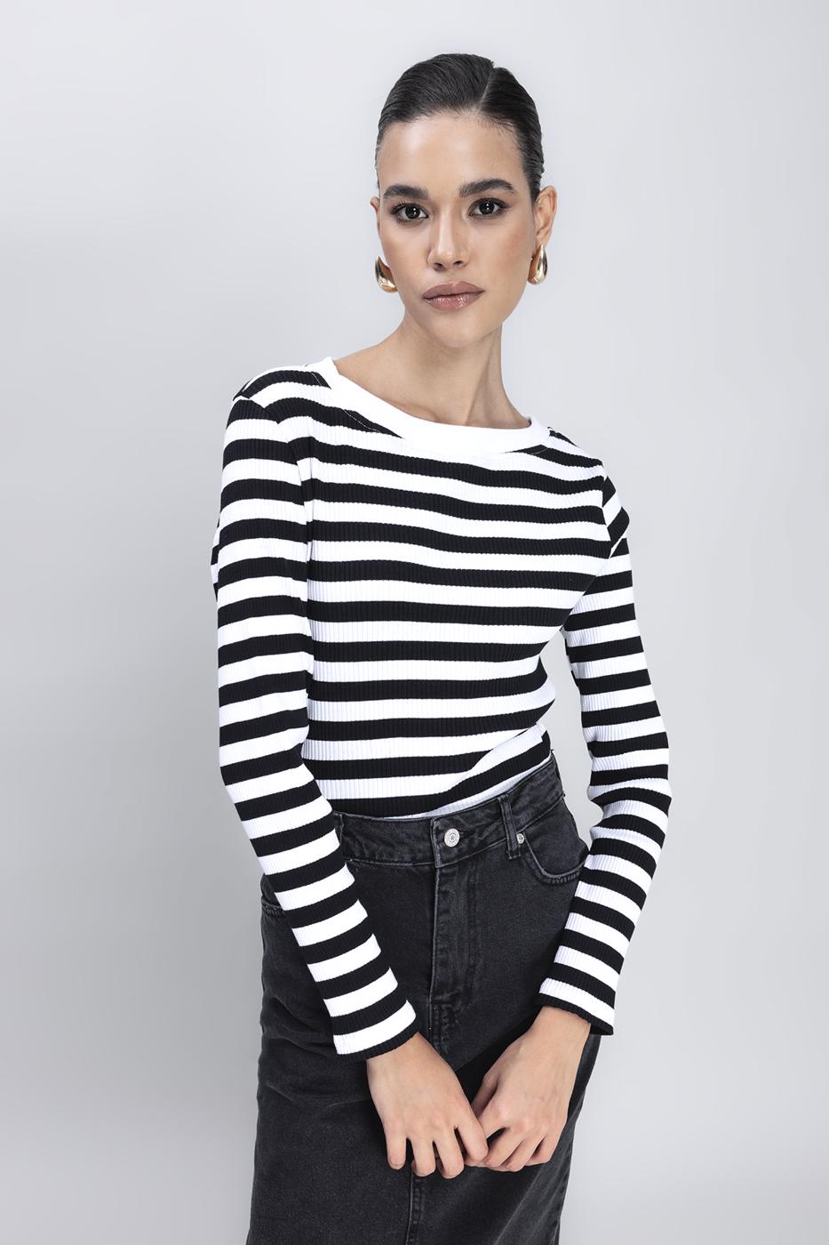 Boat Neck Striped T-shirt Black whıte