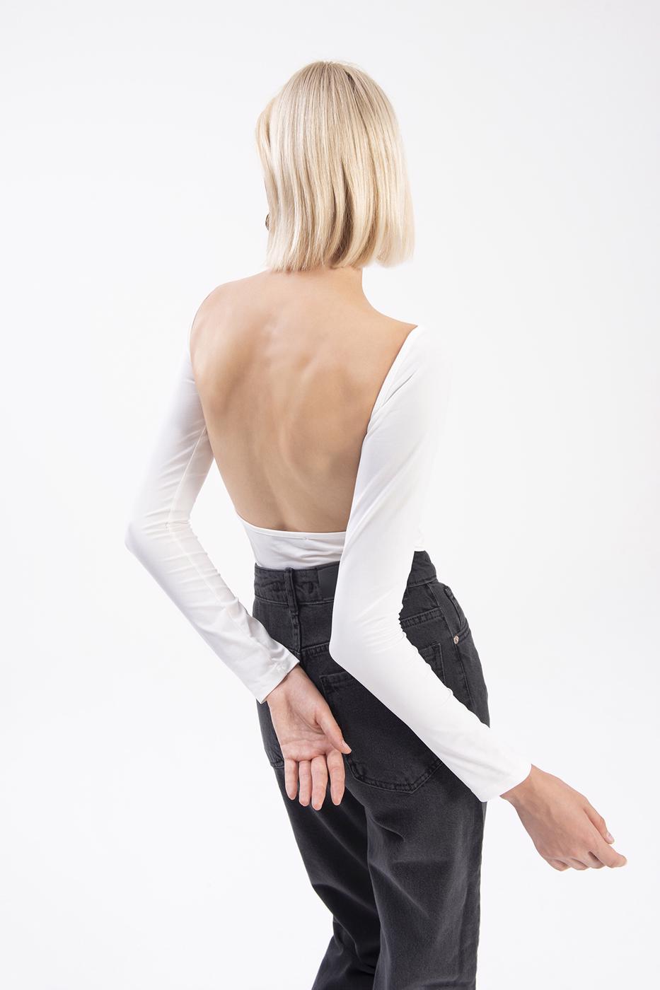 Boat neck open back top Ecru