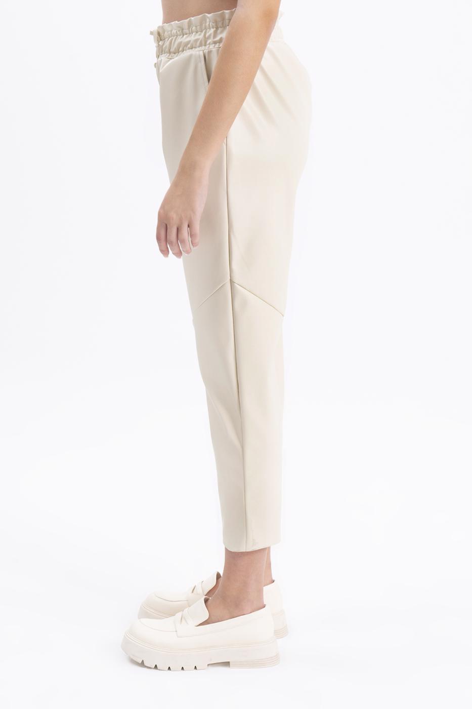Faux leather jogging pants with belt Ecru