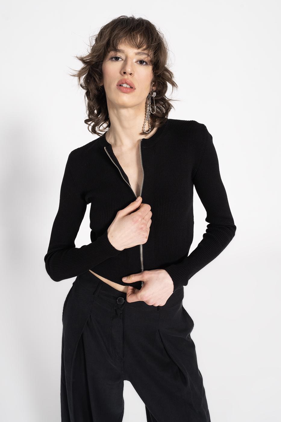 Metal Zipper Knit Top