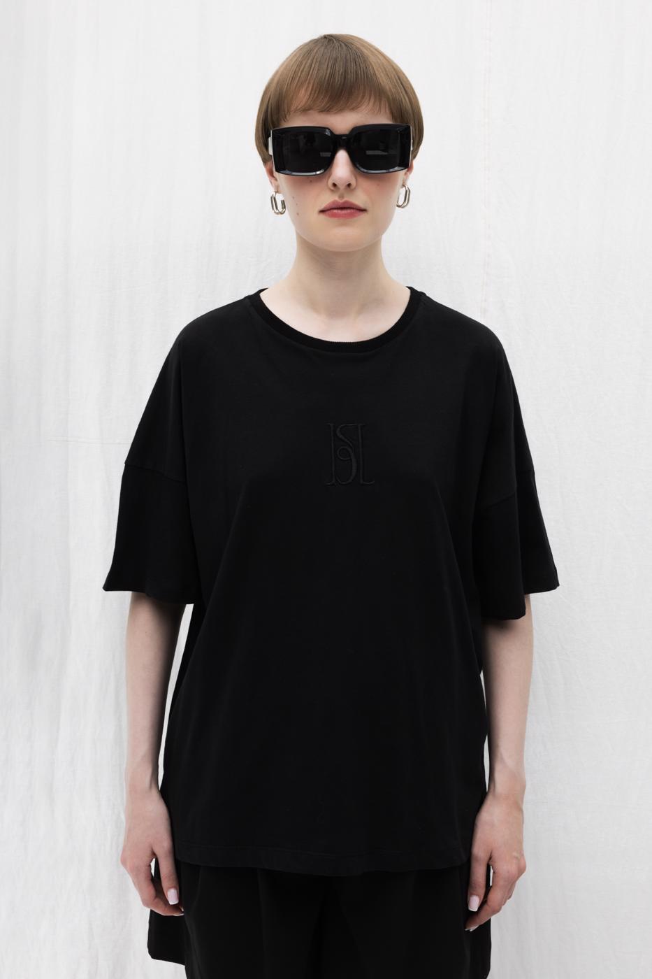 Embroidered Basic Tshirt Black