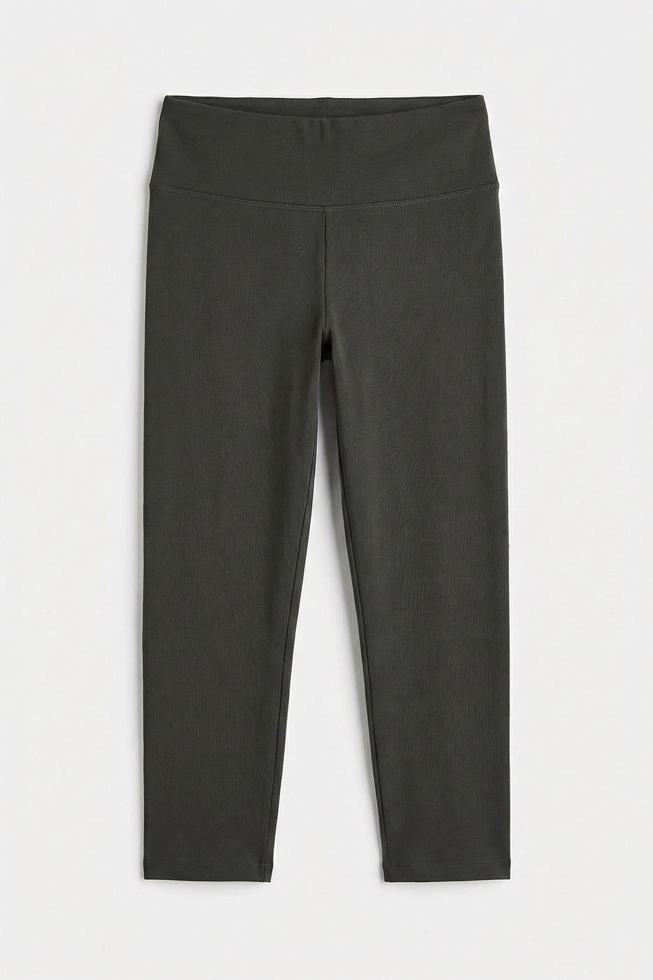 Regular Waist Capri Leggings Khaki