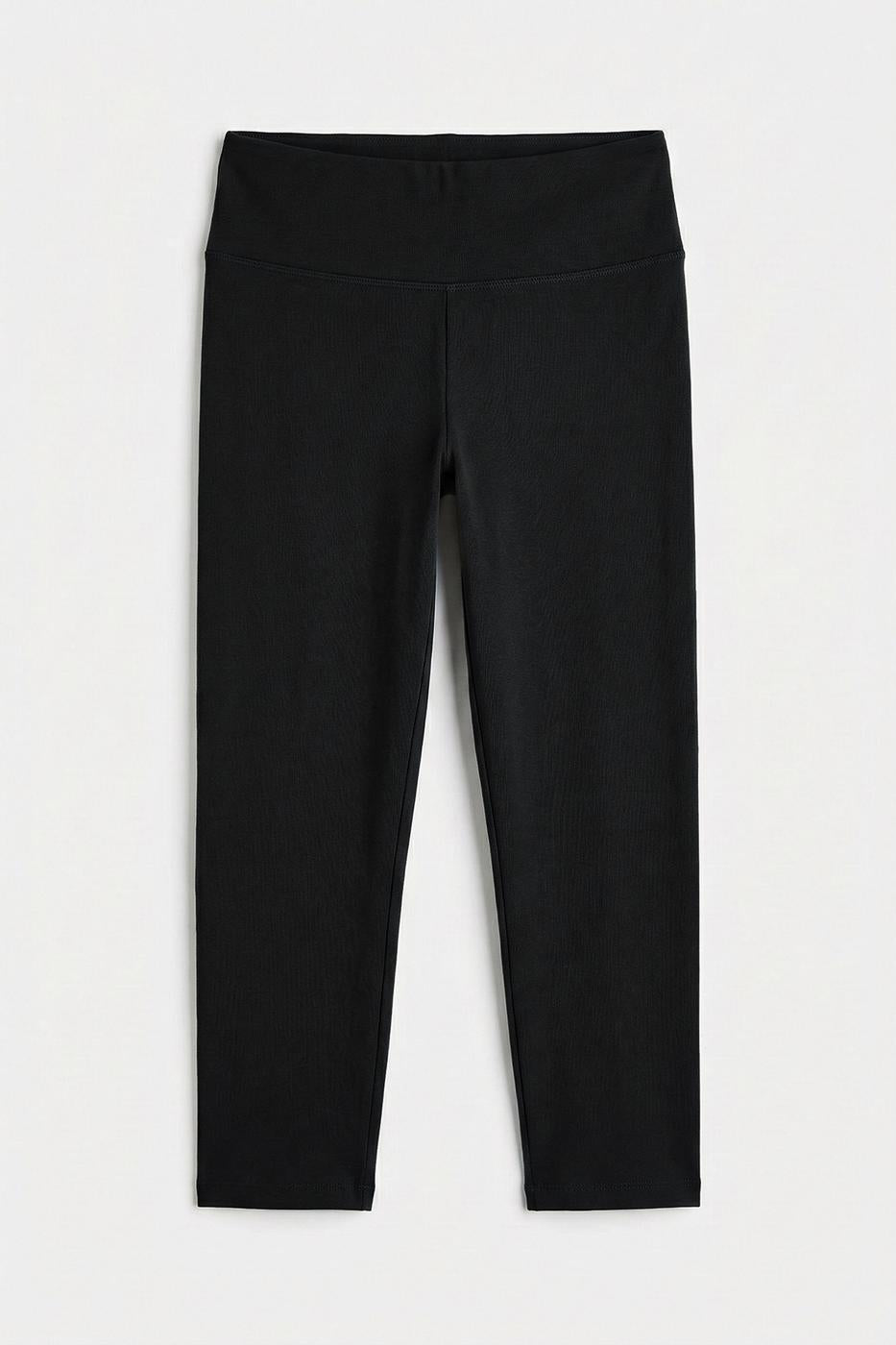 Regular Waist Capri Leggings Black