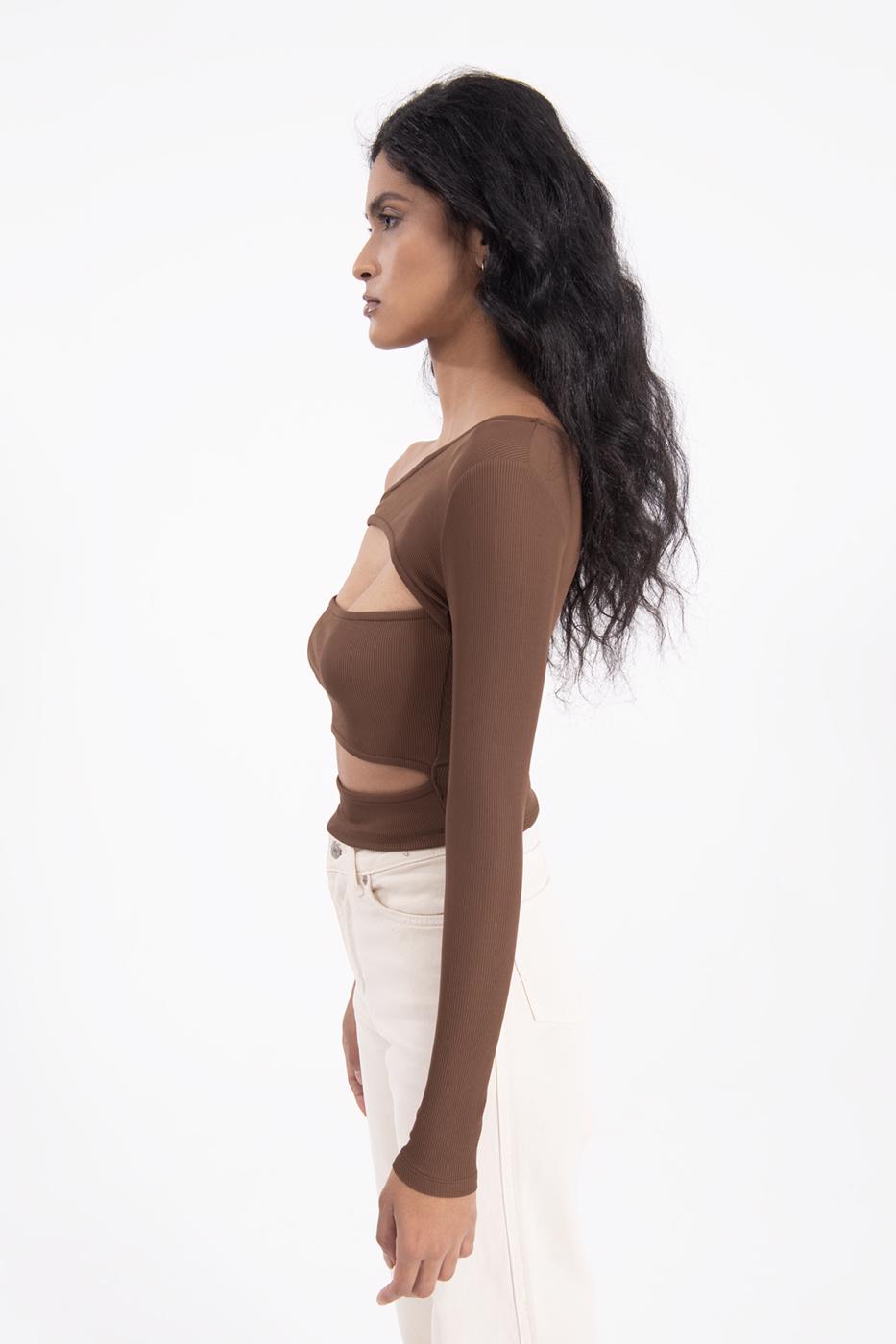 Open shoulder crop top