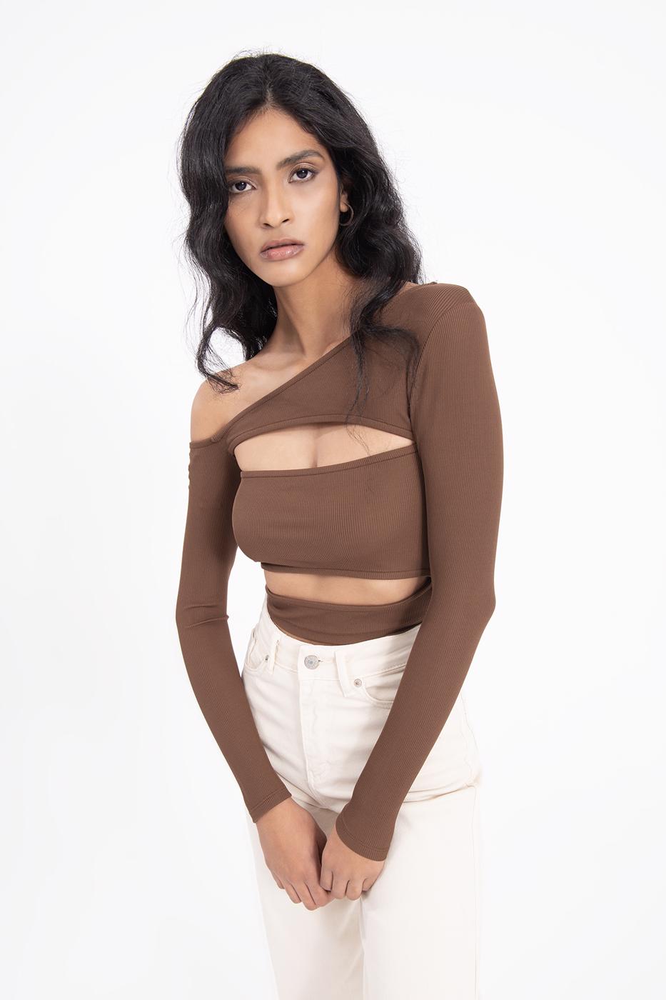 Open shoulder crop top
