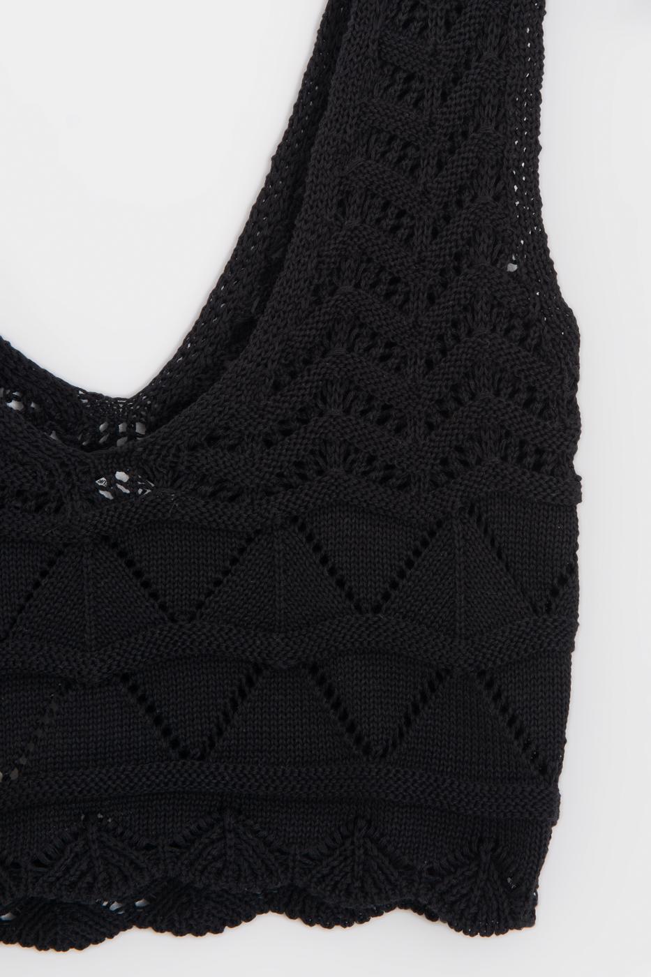 Knitted V-Neck Openwork Crop Top Black