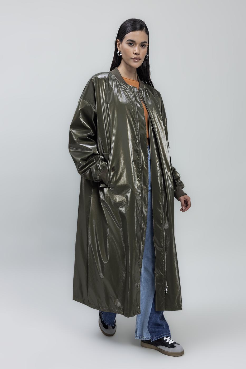 Oversized Patent Leather Trenchcoat Khaki