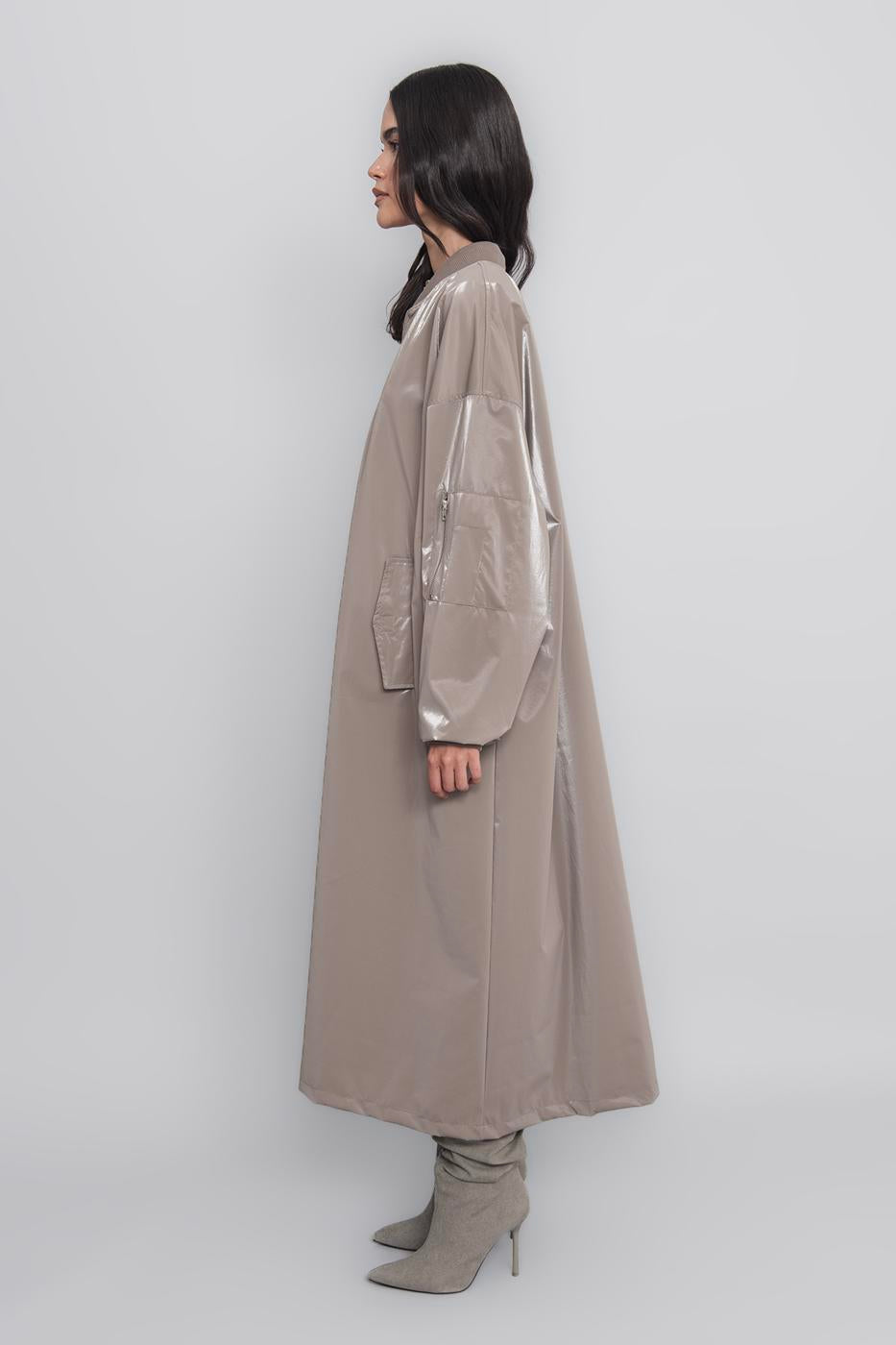 Oversized Patent Leather Trenchcoat Mink