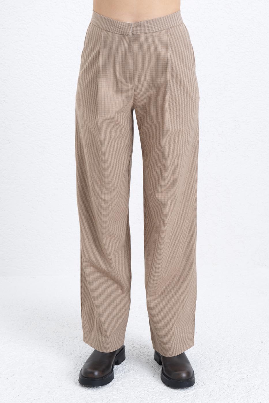 Pleated Straight Cut Fabric Trousers Brown