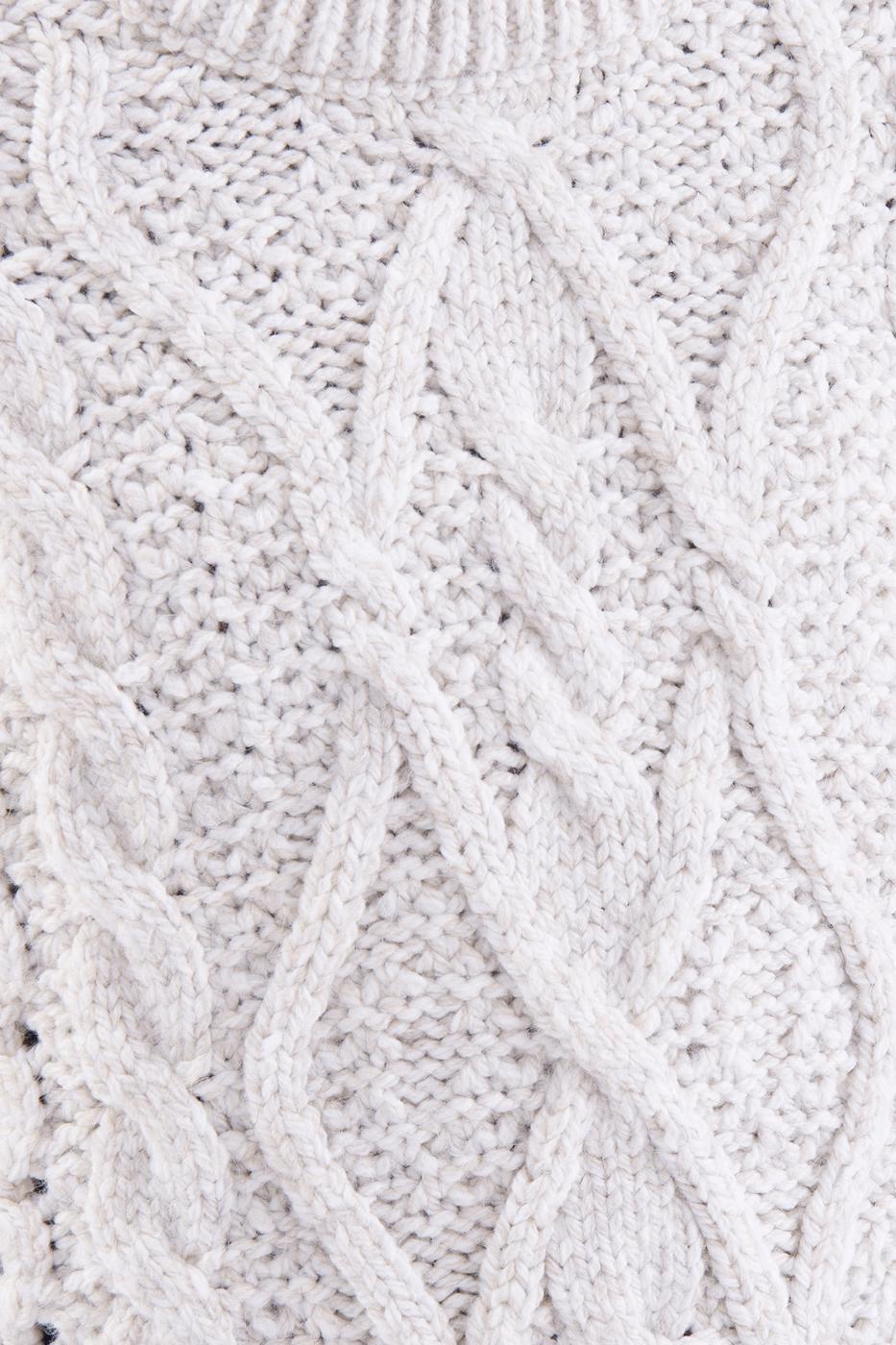 Knitted sweater Cream