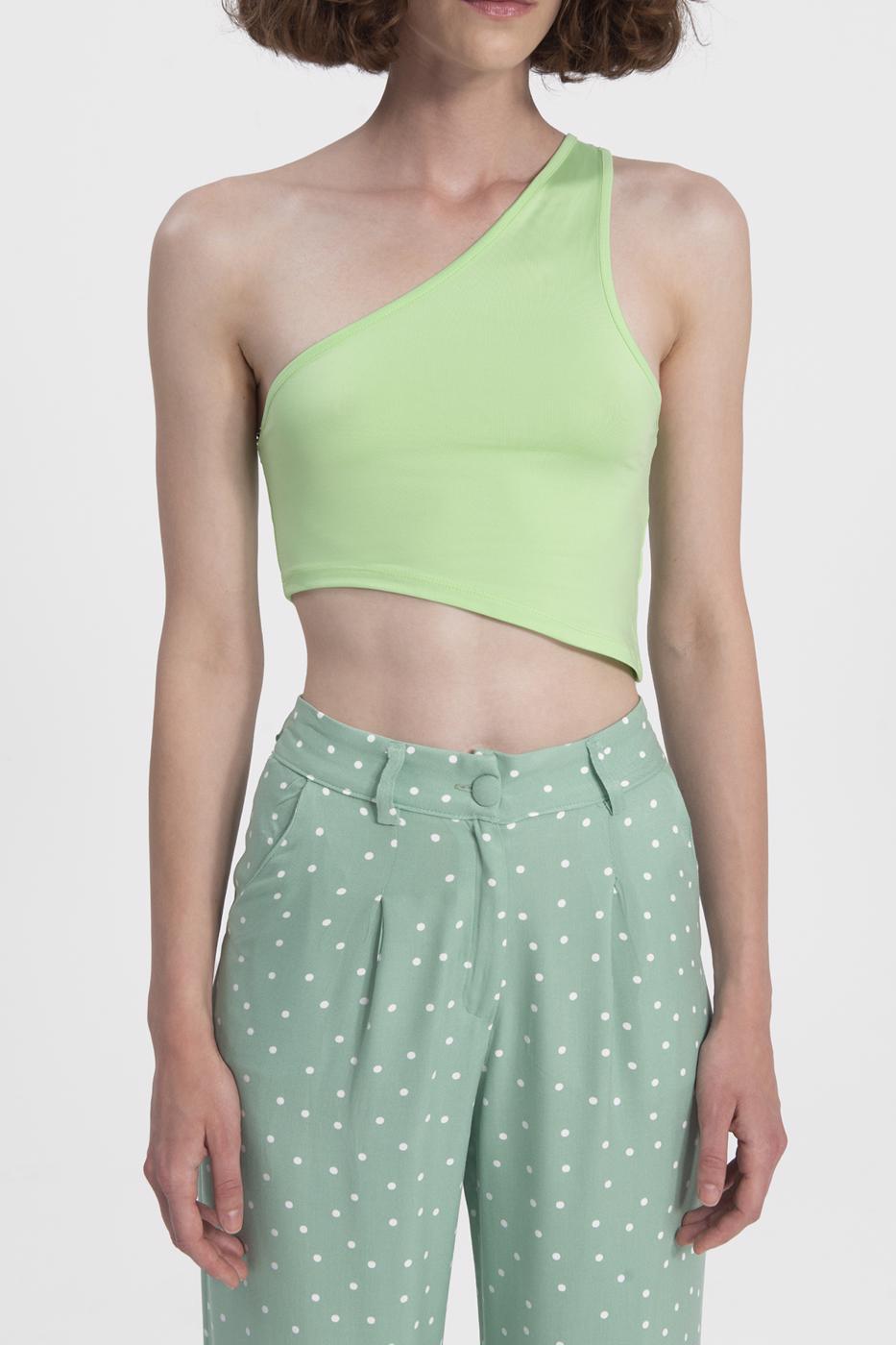 One shoulder asymetric hem top