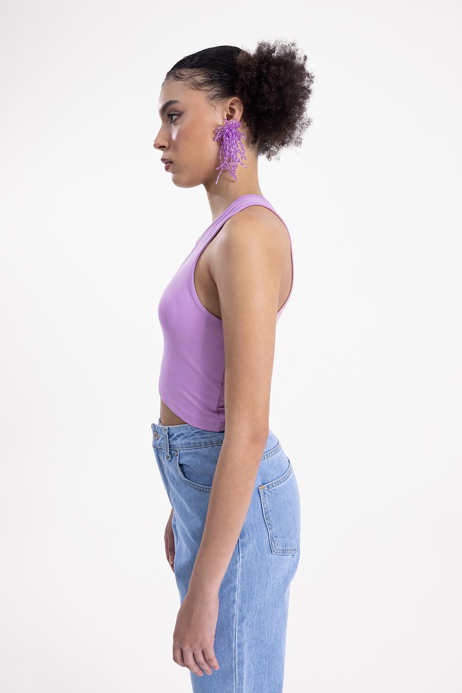 One shoulder asymetric hem top