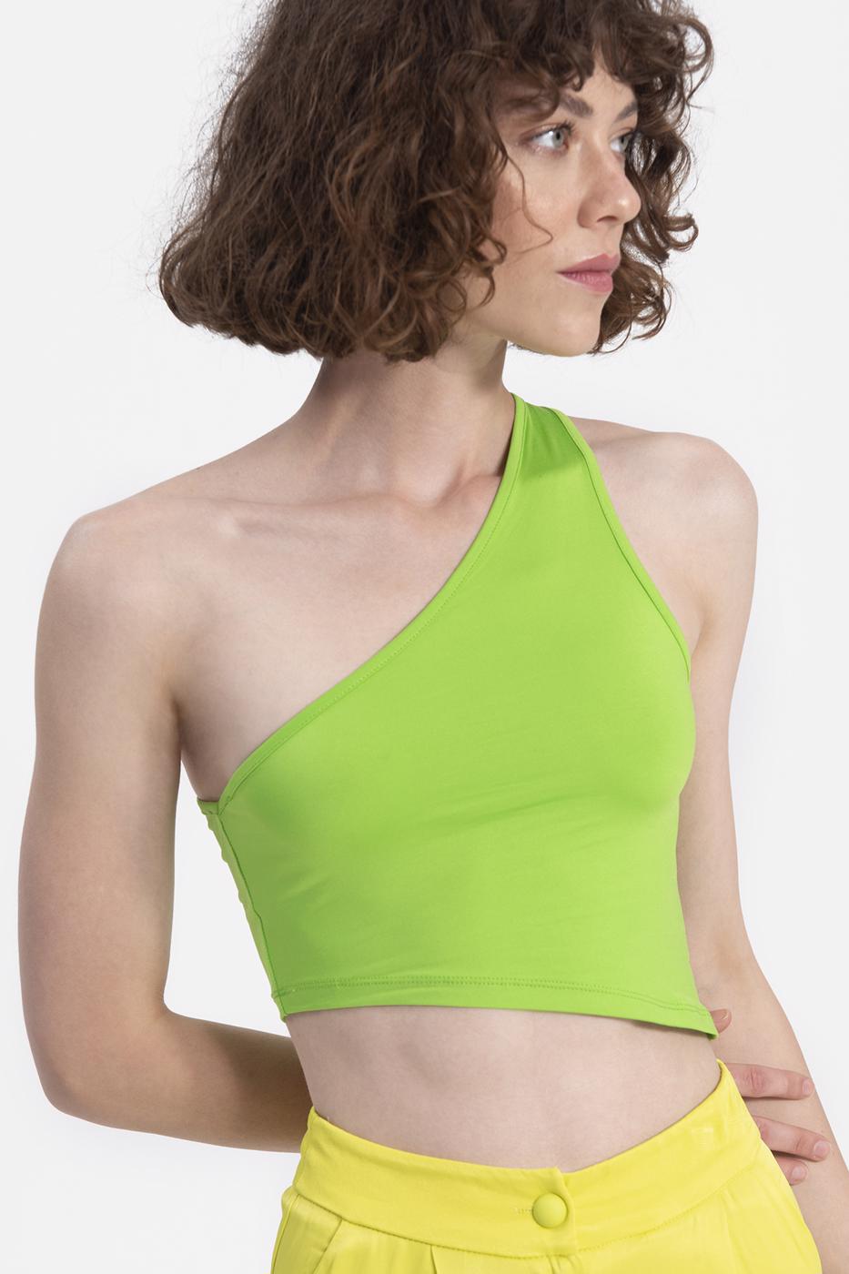 One shoulder asymetric hem top