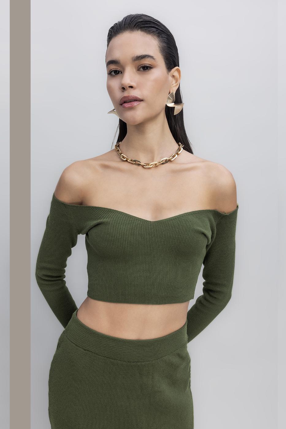 Knit Carmen Neck Crop Top