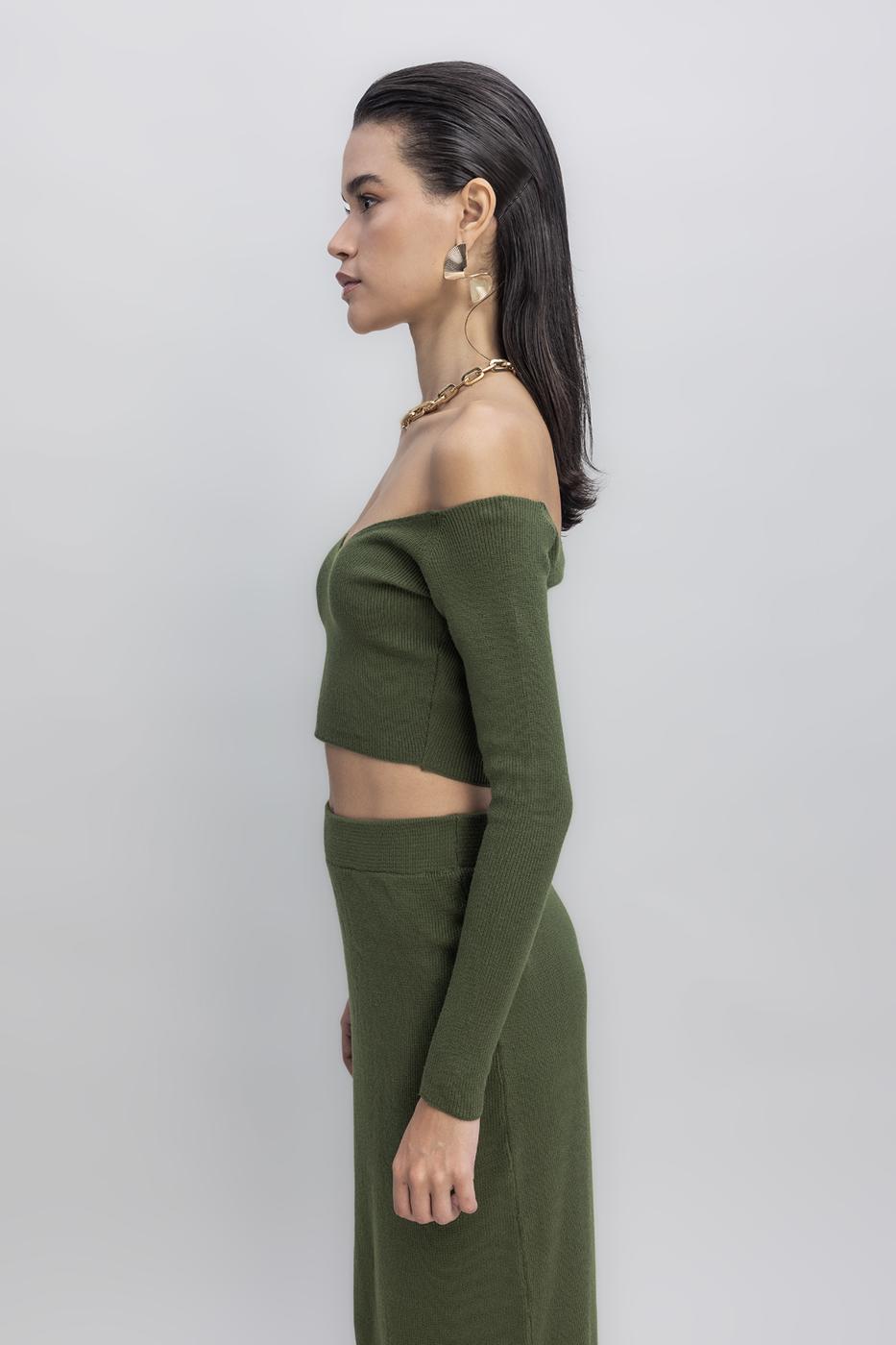 Knit Carmen Neck Crop Top