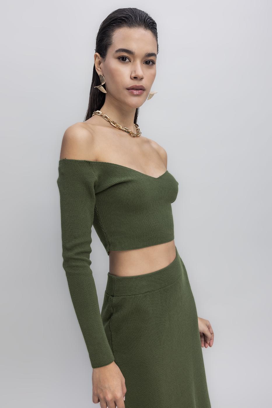 Knit Carmen Neck Crop Top