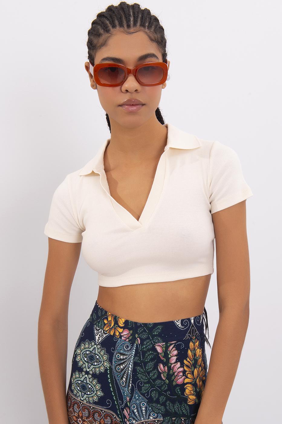 V-Cut Short Sleeve Polo Neck Crop Body Beige