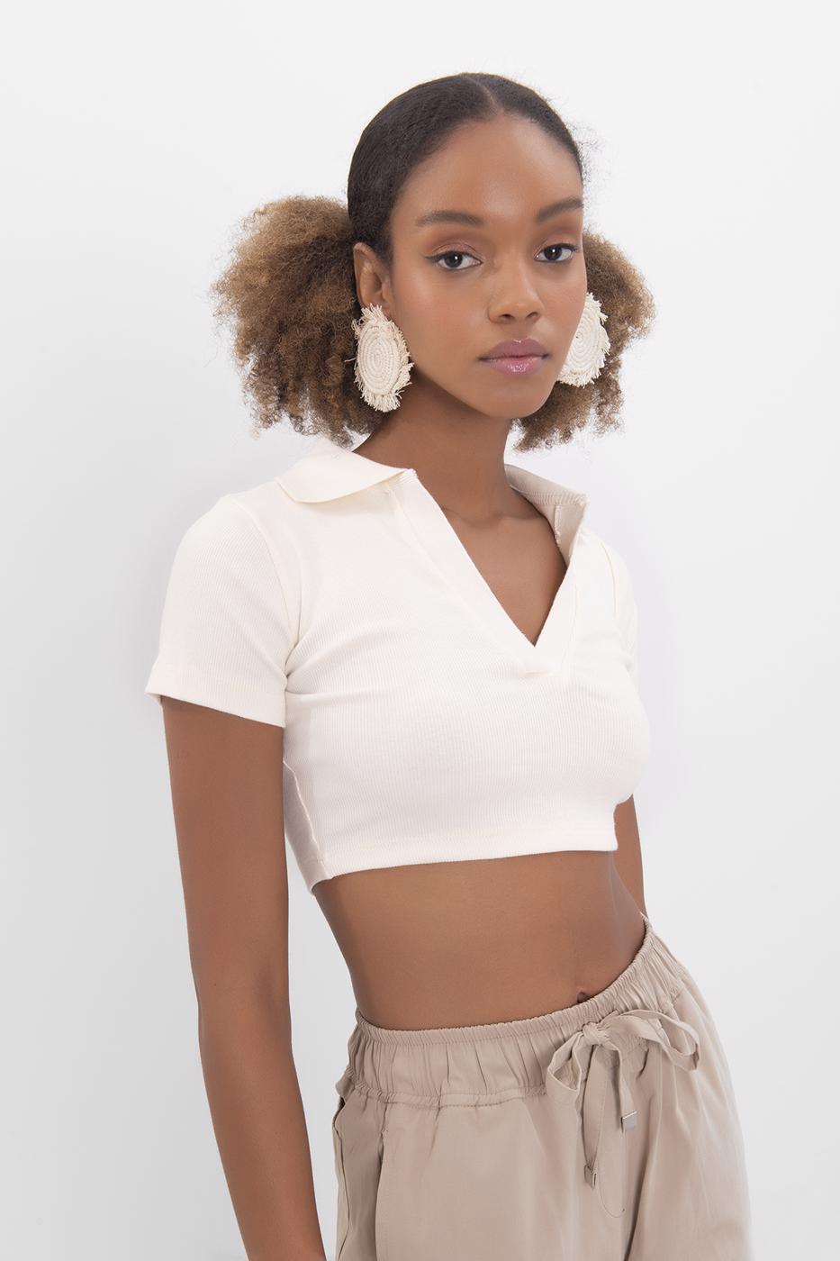 V-Cut Short Sleeve Polo Neck Crop Body Cream