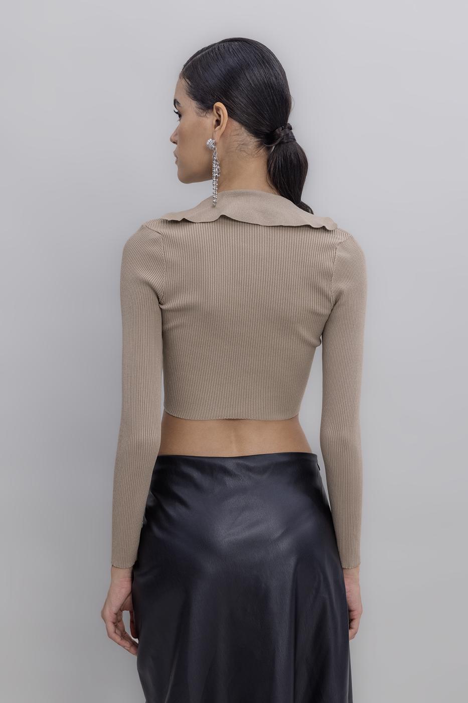 Collared Crop Top Beige