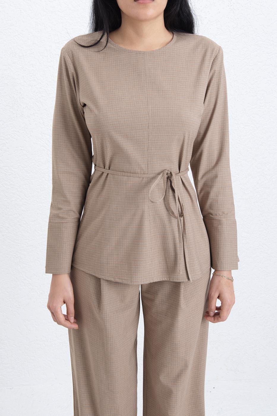 Round Neck Belted Blouse Brown